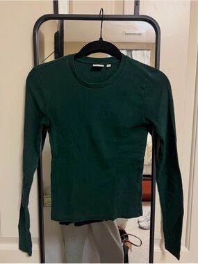 Aritzia Dark Green Ribbed Crewneck Long Sleeve